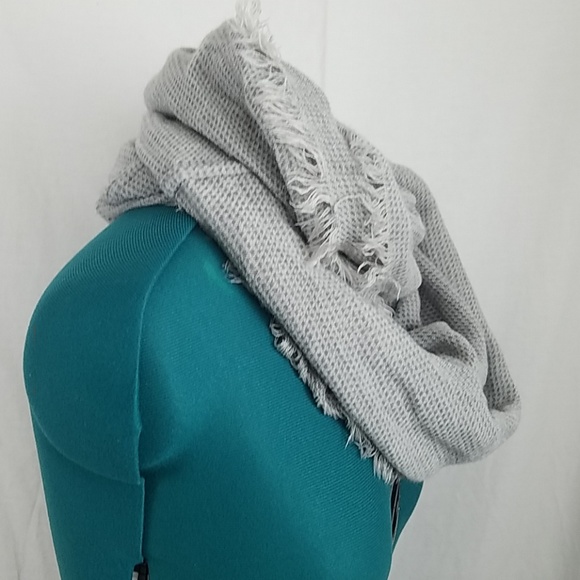 Infinity scarf - Picture 4 of 6